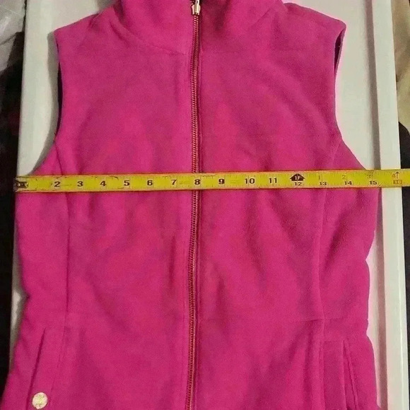 Lilly Pulitzer Brooklee REVERSIBLE Fleece Vest XXS in Pink Grenadine/Black - Picture 14 of 14